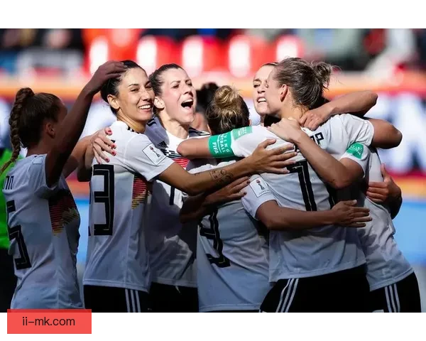 德国女足奥运会力克西班牙勇夺铜牌庆辉煌